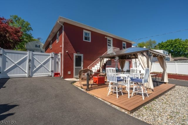 988 Wootton St, Boonton Town, NJ 07005