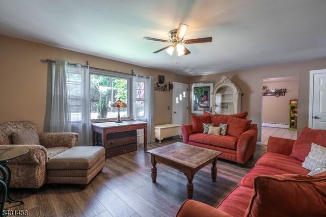 988 Wootton St, Boonton Town, NJ 07005