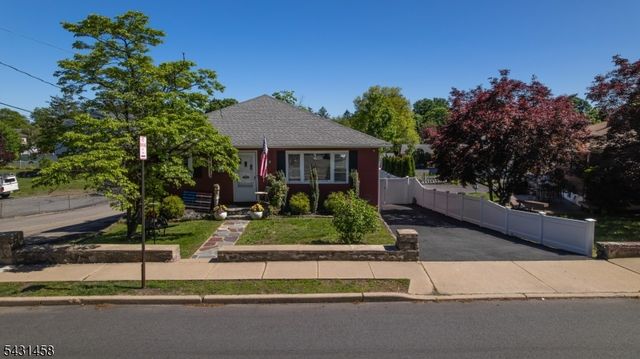 988 Wootton St, Boonton Town, NJ 07005