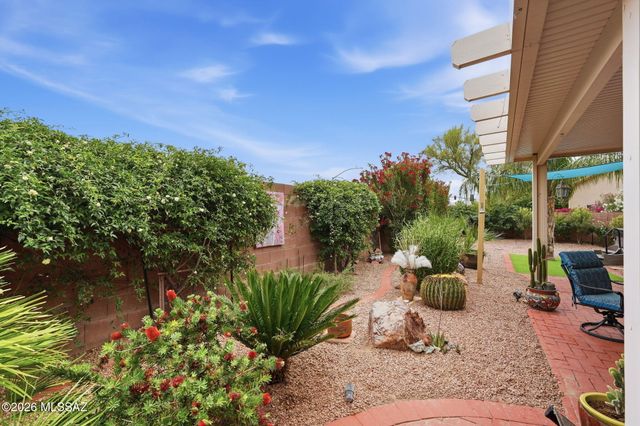 9314 N Desert Mist Lane, Tucson, AZ 85743