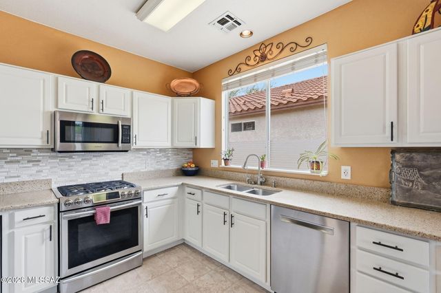 9314 N Desert Mist Lane, Tucson, AZ 85743