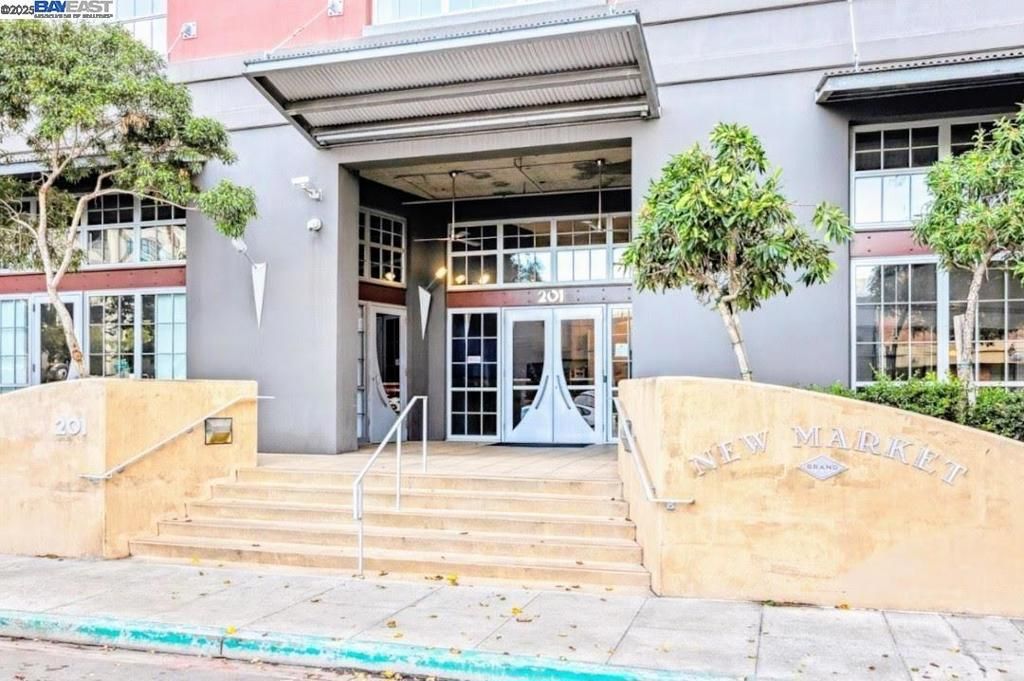 201 4Th St 408, Oakland, CA 94607