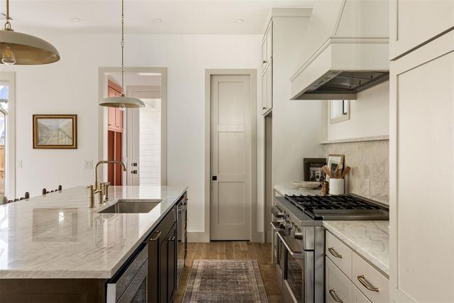 1637 Pioneer Street, Oklahoma City, OK 73108