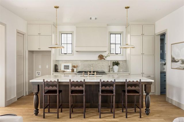 1637 Pioneer Street, Oklahoma City, OK 73108