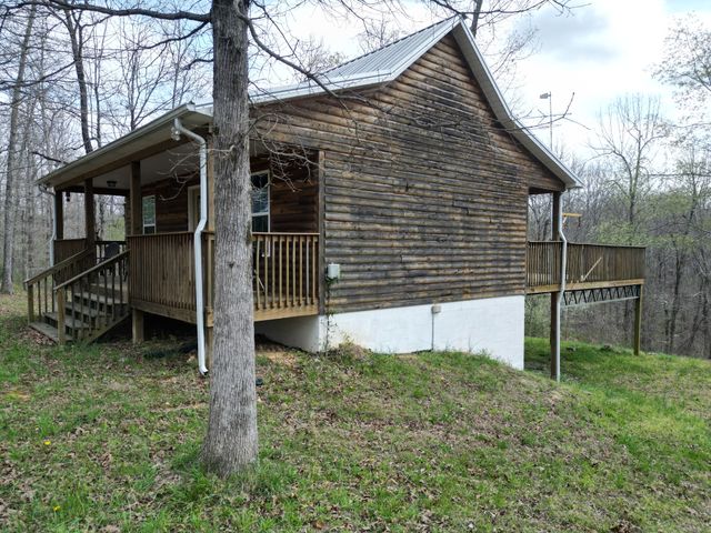 130 Trace view DR, Summertown, TN 38483