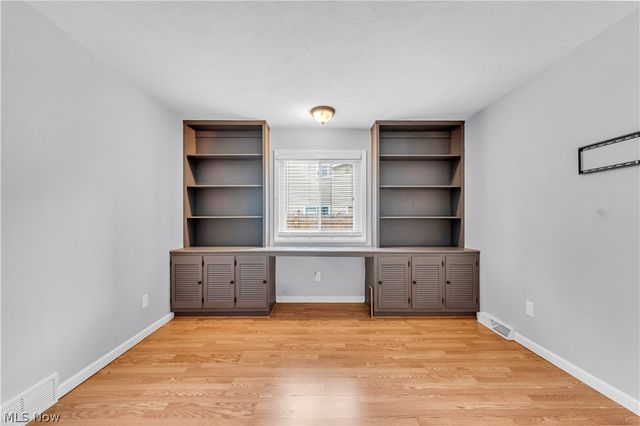 16543 Peppergrass Circle, Strongsville, OH 44136