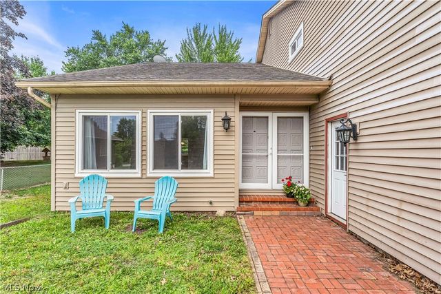 16543 Peppergrass Circle, Strongsville, OH 44136