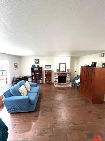 4195 Kingsley 24, Montclair, CA 91763