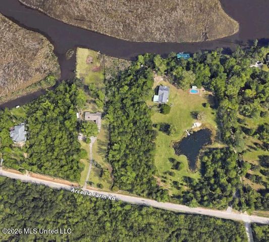 Tbd Arcadia Farm Road, Pass Christian, MS 39571