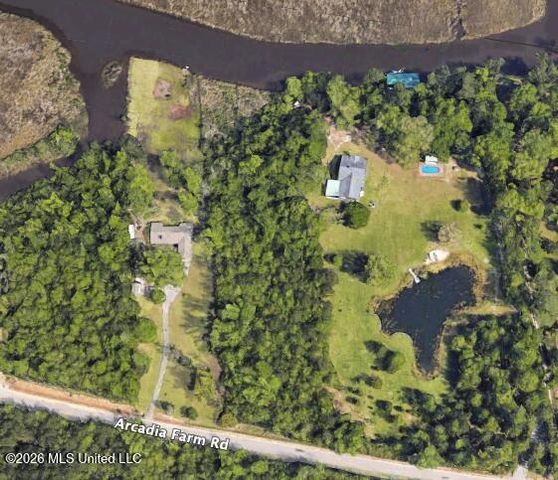 Tbd Arcadia Farm Road, Pass Christian, MS 39571