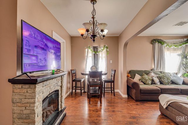 418 El Tejon Avenue, Bakersfield, CA 93308