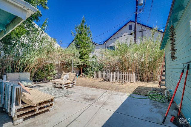 418 El Tejon Avenue, Bakersfield, CA 93308
