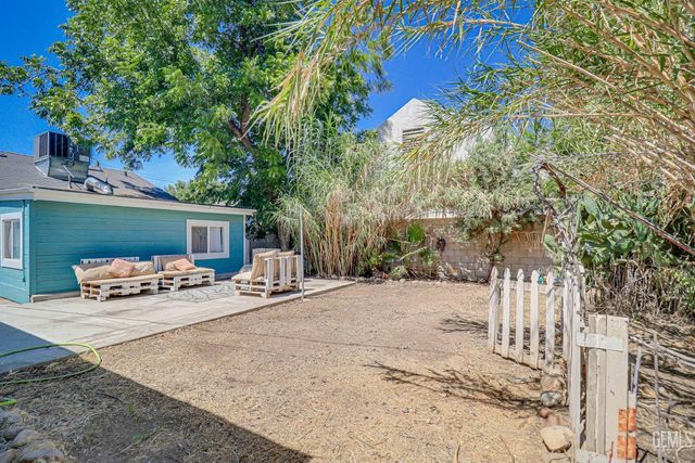 418 El Tejon Avenue, Bakersfield, CA 93308