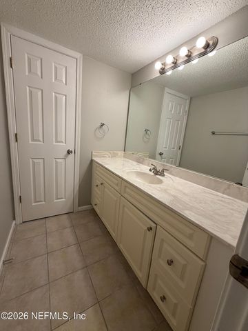 3864 LA MIRADA Drive 6, Jacksonville, FL 32217