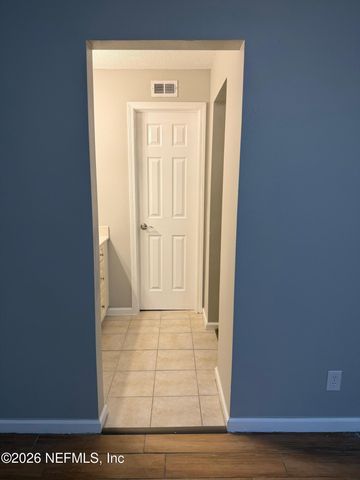 3864 LA MIRADA Drive 6, Jacksonville, FL 32217