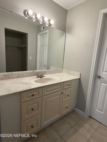 3864 LA MIRADA Drive 6, Jacksonville, FL 32217