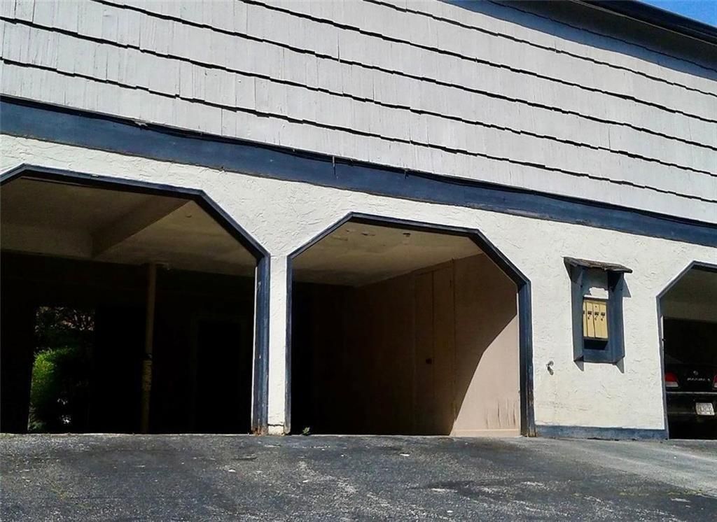 1425 Stone Mill Trace, Stone Mountain, GA 30083