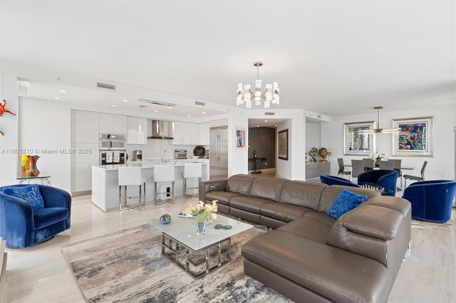 100 E Las Olas Blvd 3201, Fort Lauderdale, FL 33301