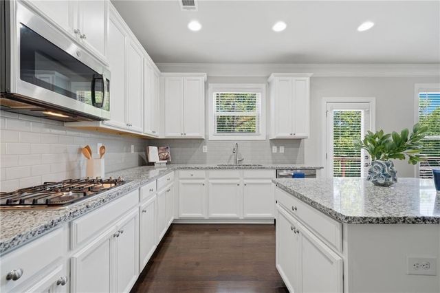 3860 Grandview Manor Drive, Cumming, GA 30028