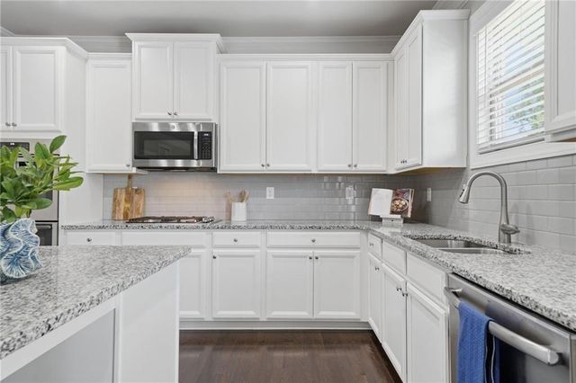 3860 Grandview Manor Drive, Cumming, GA 30028