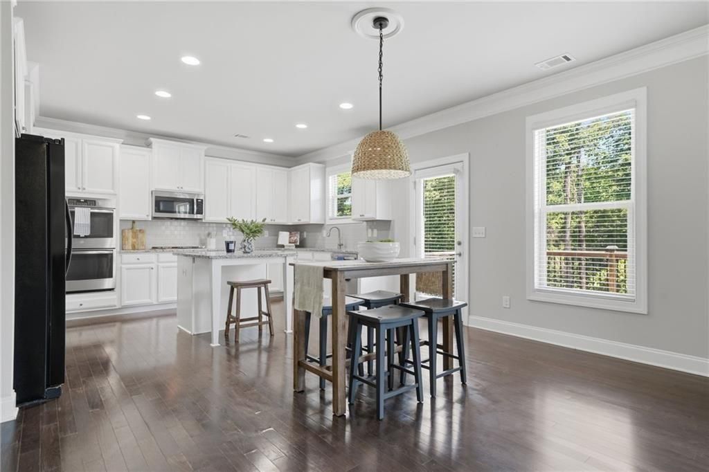 3860 Grandview Manor Drive, Cumming, GA 30028