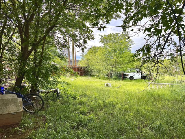 1101 Privado Street, Graham, TX 76450