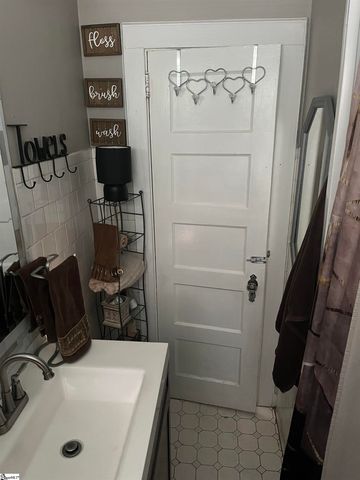 107 Somerset Street, Greenville, SC 29611