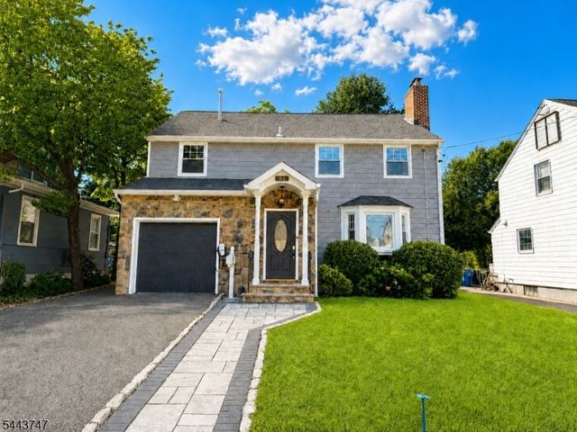 81 Hudson Ave, Maplewood Twp., NJ 07040