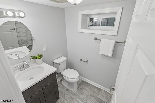 81 Hudson Ave, Maplewood Twp., NJ 07040