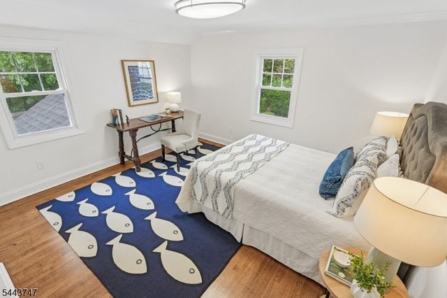 81 Hudson Ave, Maplewood Twp., NJ 07040