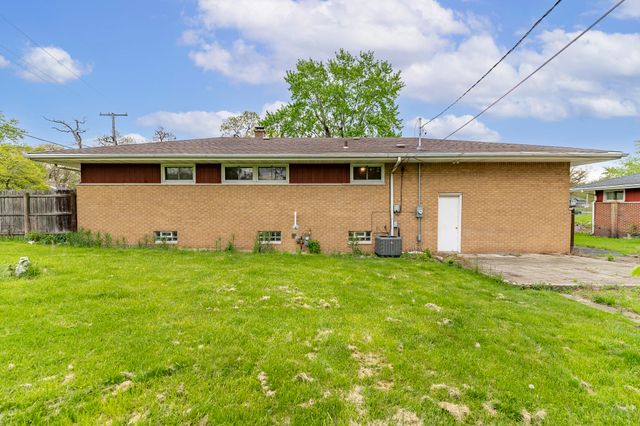 4900 Arthur Street, Gary, IN 46408