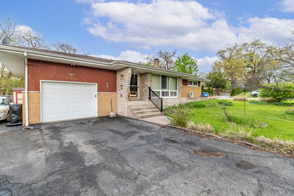 4900 Arthur Street, Gary, IN 46408