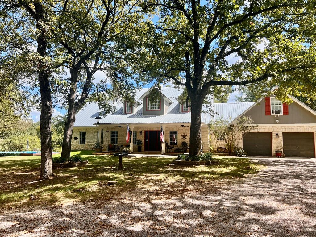 126 Blackjack CV, Bastrop, TX 78602