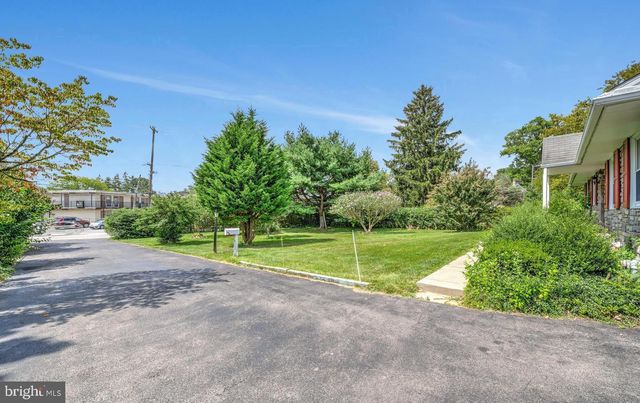 11 PROVIDENCE RD, Media, PA 19063