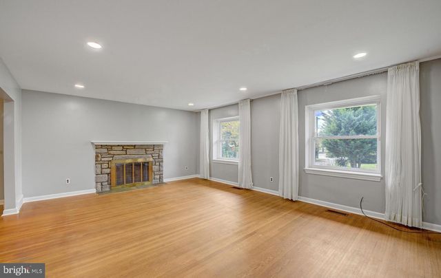 11 PROVIDENCE RD, Media, PA 19063