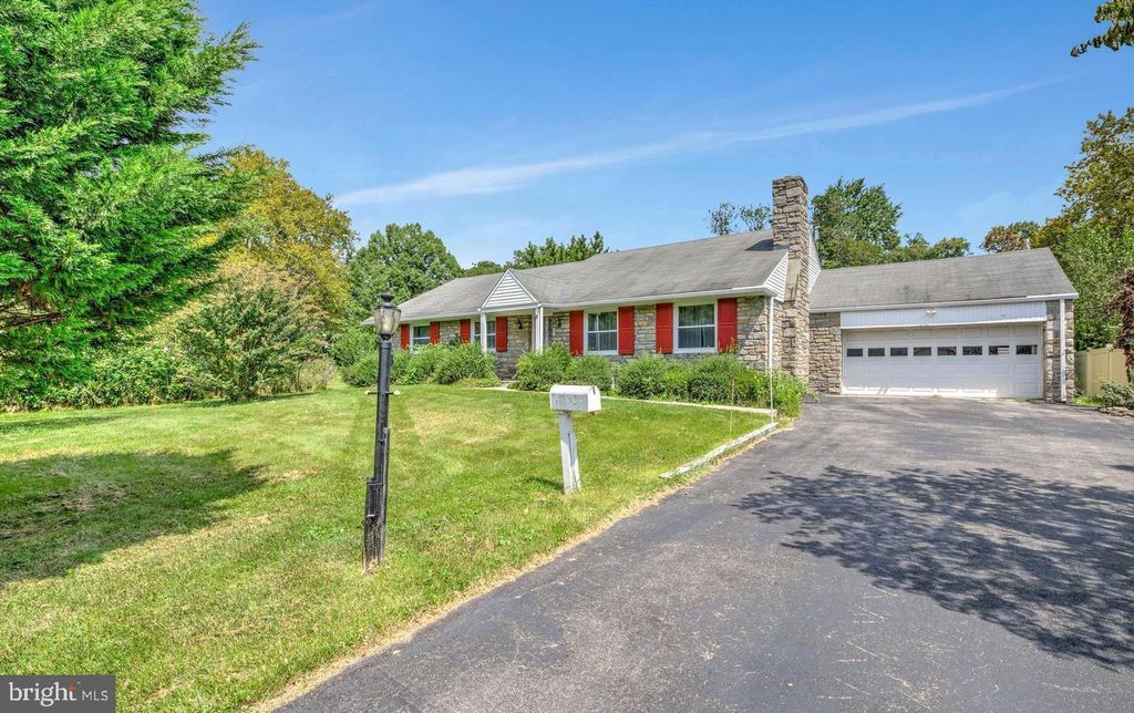 11 PROVIDENCE RD, Media, PA 19063