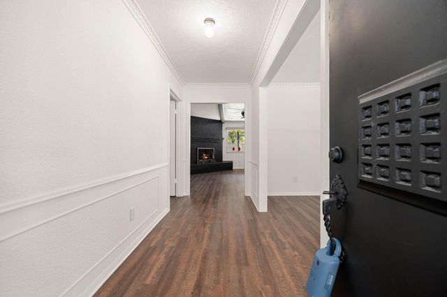 7231 Ridge Oak Drive, Houston, TX 77088