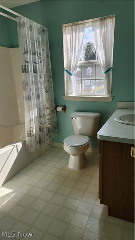 15539 Nantucket Cove 2, Middlefield, OH 44062