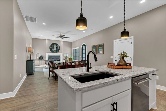 6130 N Hiebert Dr, Park City, KS 67219