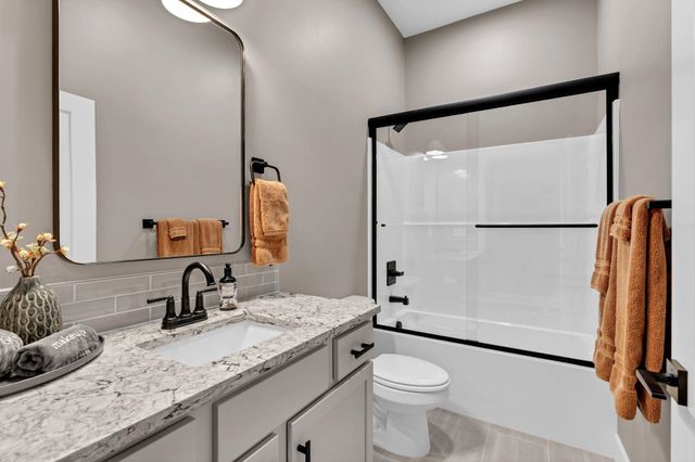 6130 N Hiebert Dr, Park City, KS 67219