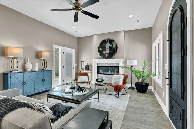 6130 N Hiebert Dr, Park City, KS 67219