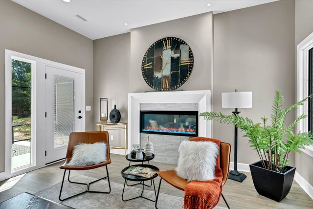 6130 N Hiebert Dr, Park City, KS 67219