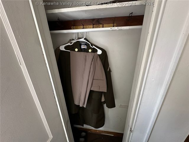 159 2nd Avenue, South Charleston, WV 25303