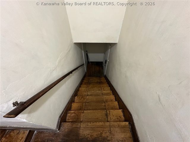 159 2nd Avenue, South Charleston, WV 25303