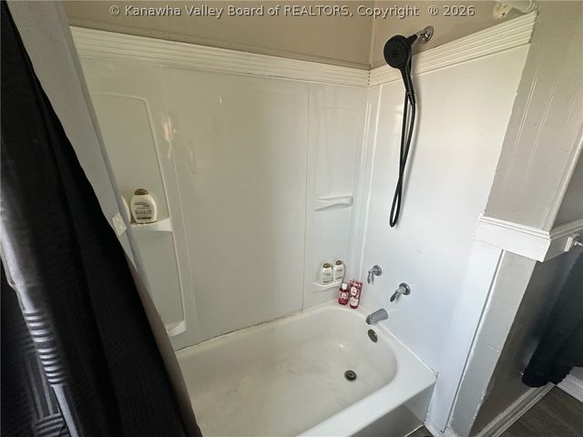 159 2nd Avenue, South Charleston, WV 25303