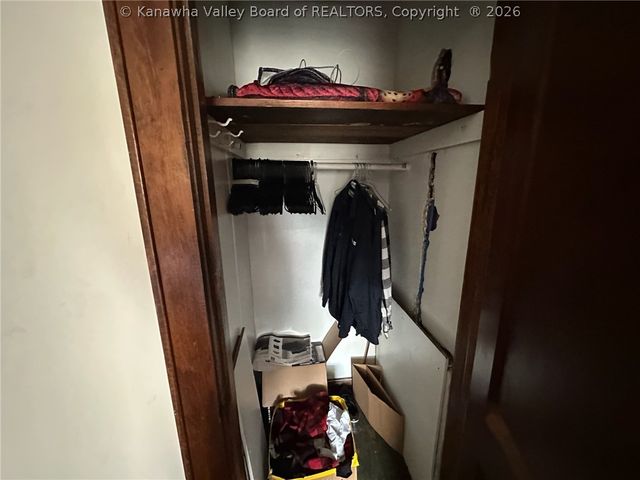 159 2nd Avenue, South Charleston, WV 25303