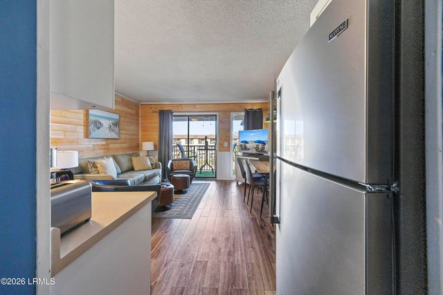 40 Folly Field Rd Apt A314, Hilton Head Island, SC 29928