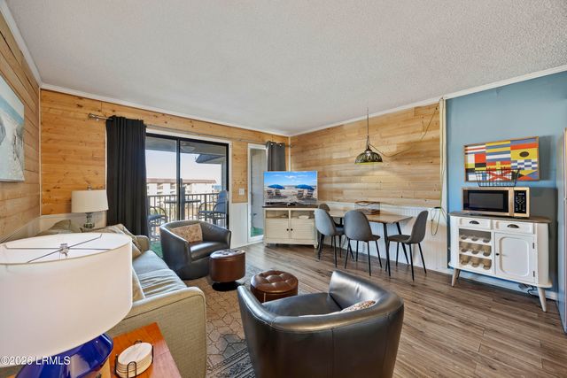 40 Folly Field Rd Apt A314, Hilton Head Island, SC 29928