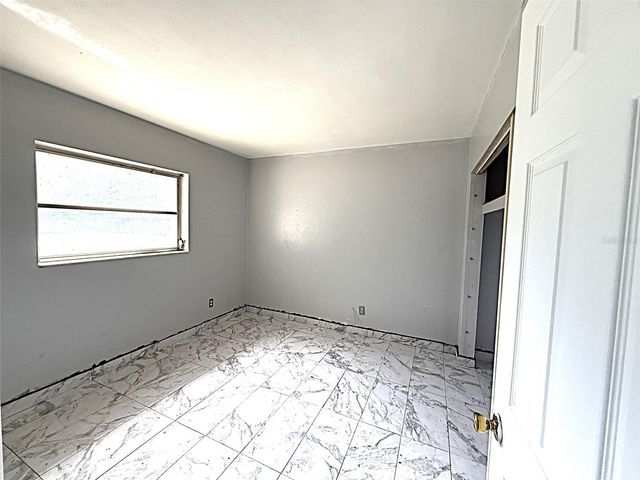 105 HILL CIRCLE, Lake Wales, FL 33859