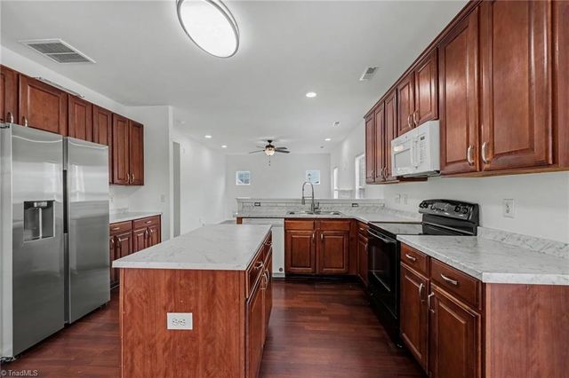 4501 Wolf Run Drive, Greensboro, NC 27406